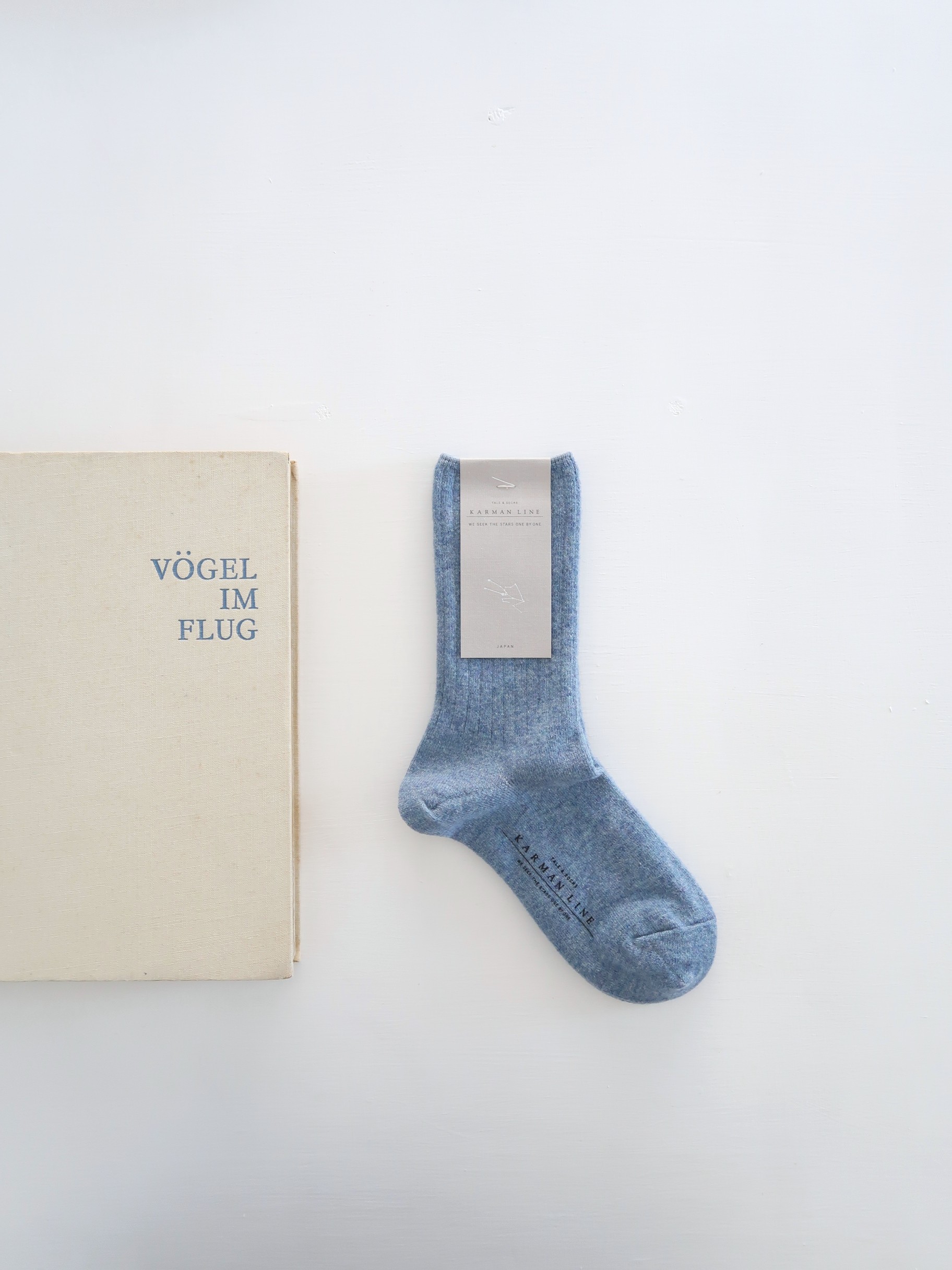 KARMAN LINE さんから、ラムウールのソックス ” TAURUS ” の新色が届きました。