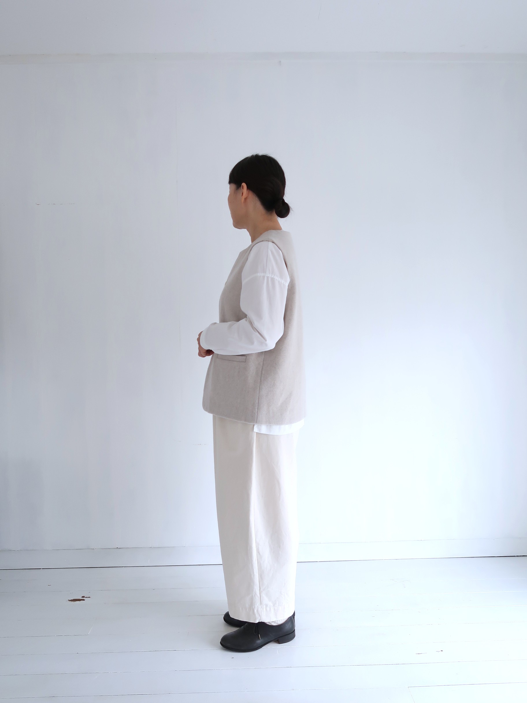 wool pile vest ( ivory ) オンラインストアに追加しました。